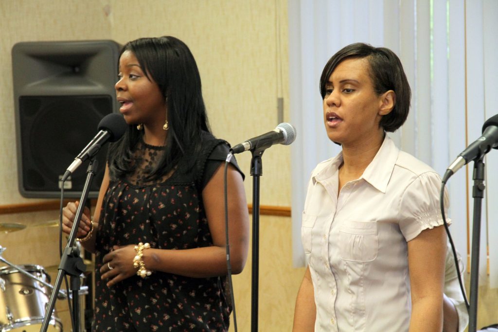 Ehdc choristers singing during service